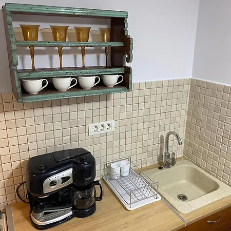 Apartment Cu Terasa *